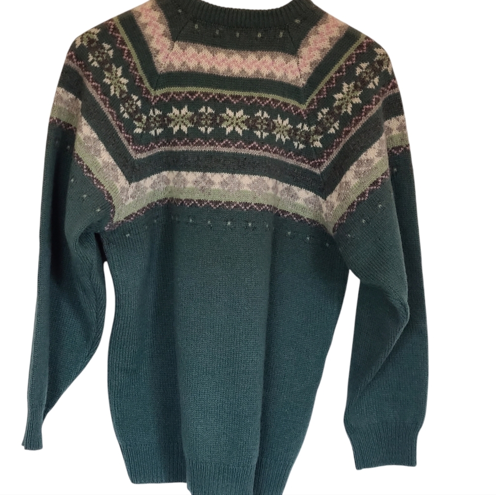 Silverleaf nordic sweater